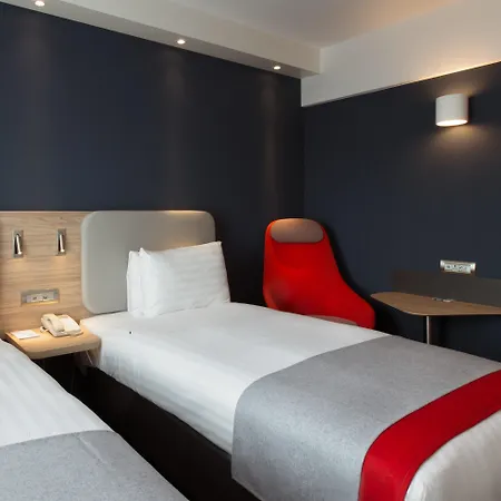 Express Geneva Airport By Ihg Hotel 3*