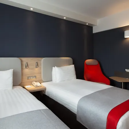 Express Geneva Airport By Ihg Hotel