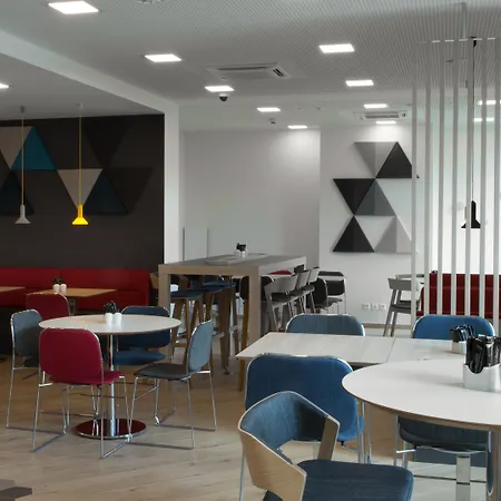 Hotel Express Geneva Airport By Ihg Meyrin