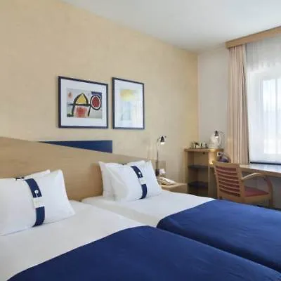 Express Geneva Airport By Ihg Hotel