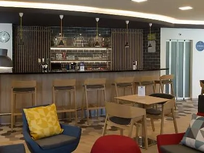 Express Geneva Airport By Ihg Hotel 3*
