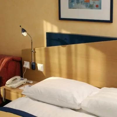 Hotel Express Geneva Airport By Ihg Meyrin