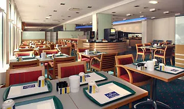Hotel Express Geneva Airport By Ihg