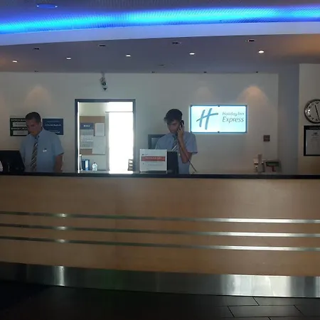 Express Geneva Airport By Ihg Hotel Meyrin