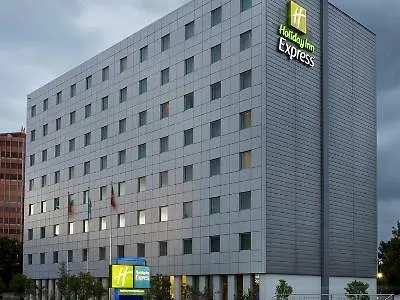 Express Geneva Airport By Ihg Hotel Meyrin